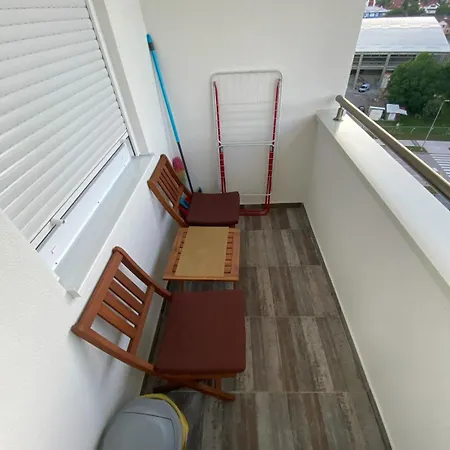 Kandic, Apartment *